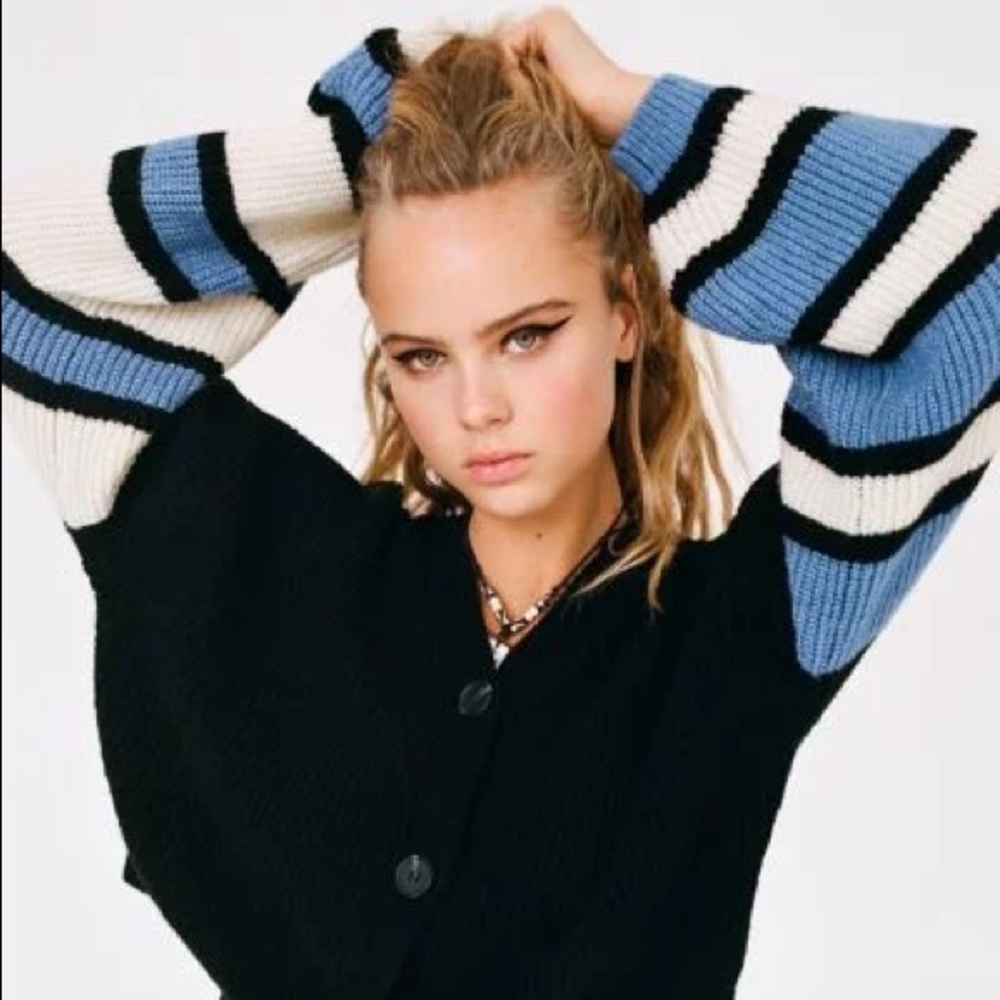 Truly Madly Deeply Piper Balloon Sleeve Cardigan